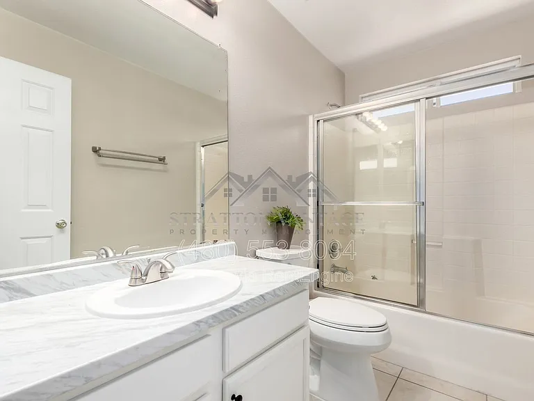 6631 E Rhodes St — Photo 7