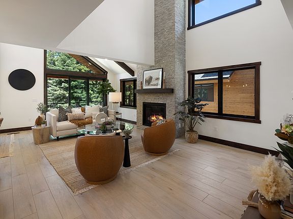 Sierra Colina, Homesite 35 - Great Room