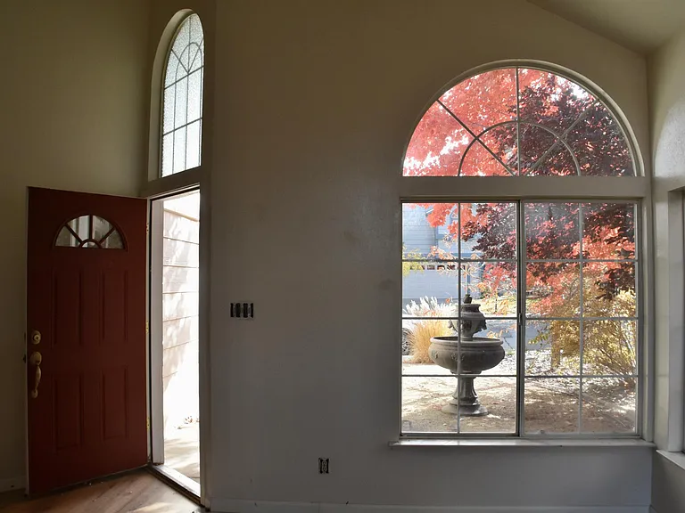 6353 Park Pl — Photo 3