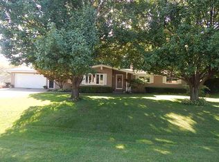 803 NE 6th Ave, Aledo, IL 61231