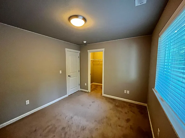 3882 Portside Dr — Photo 18