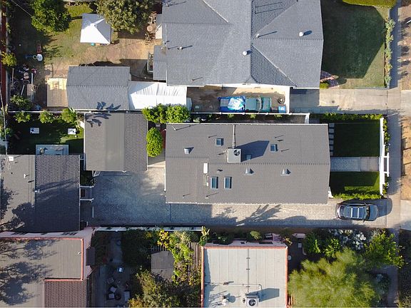 2nd image of 3856 Seneca Ave