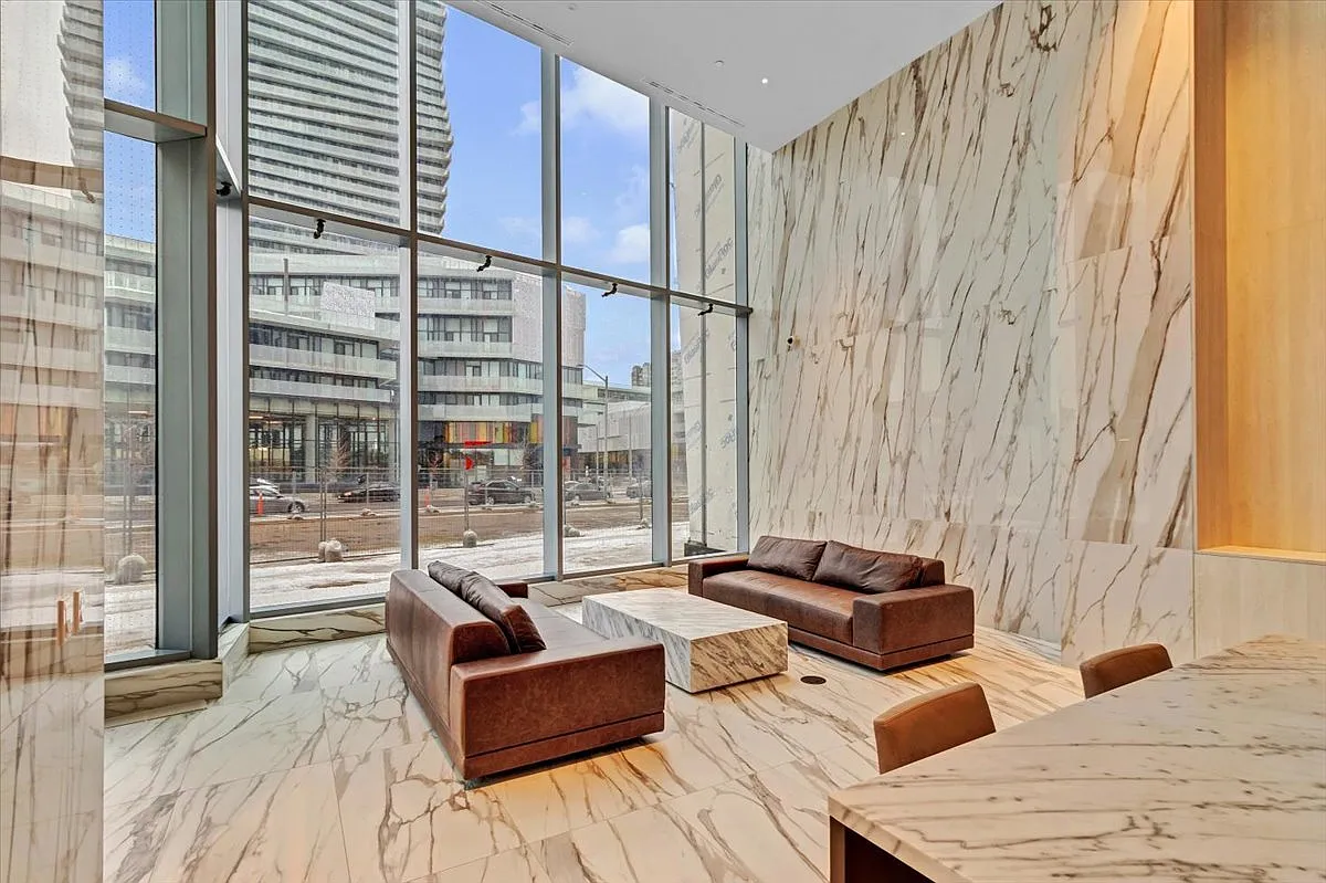 2 bed, 538 sqft, $3,500 — Photo 2