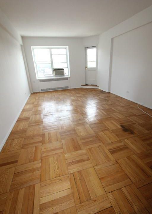 1st image of 6561 Saunders St #4R
