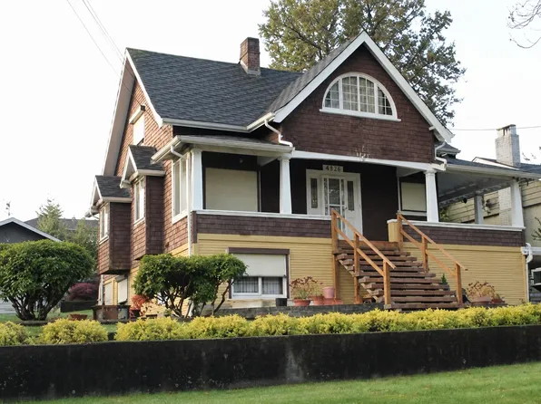 4826 Buxton St, Burnaby, BC V5H 1J3