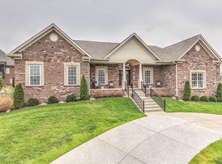 905 Glendower Ct, Louisville, KY 40245
