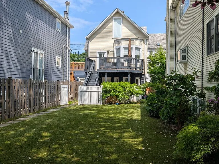 3257 N Oakley Ave #1 — Photo 1