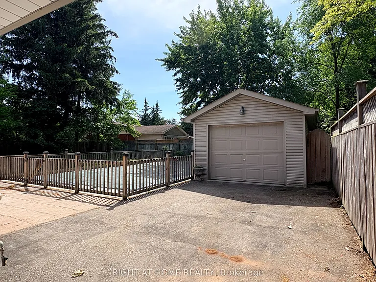 4382 New St — Photo 7