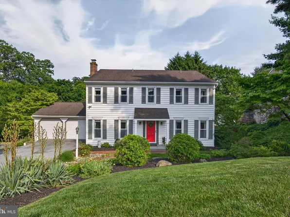 313 Faulkner Dr, Lancaster, PA 17601