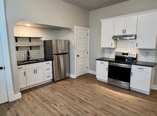 33 W James St APT 1, Lancaster, PA 17603