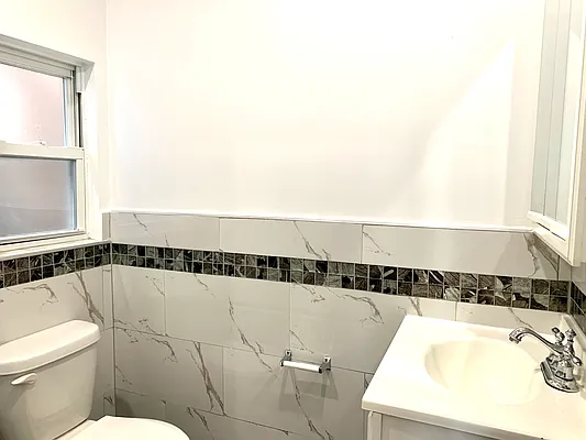 Rented by Compass | media 7