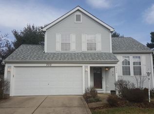 200 Pinoak Ct, Delaware, OH