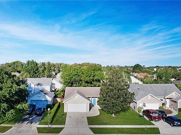 3rd image of 726 Pond Pine Ct