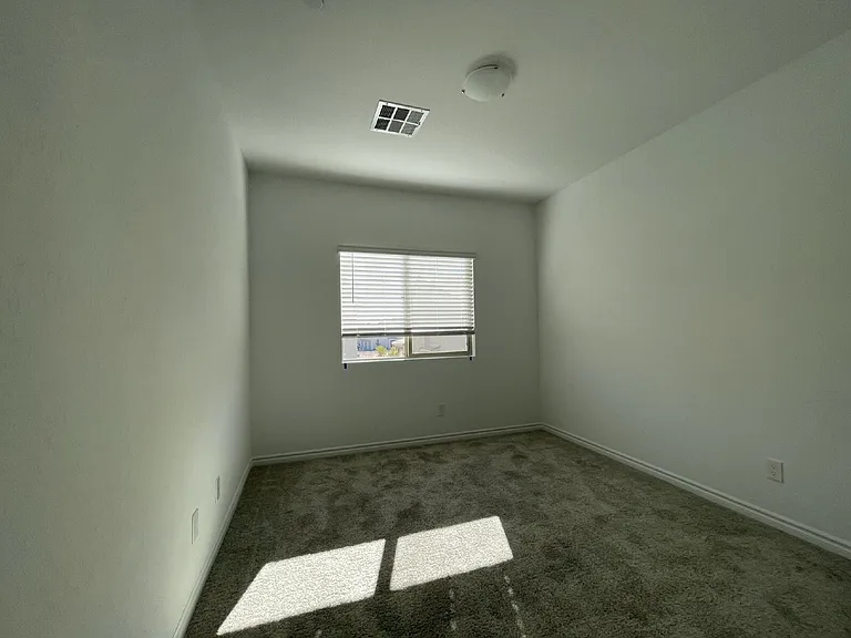 802 Spring Estates Ave — Photo 24