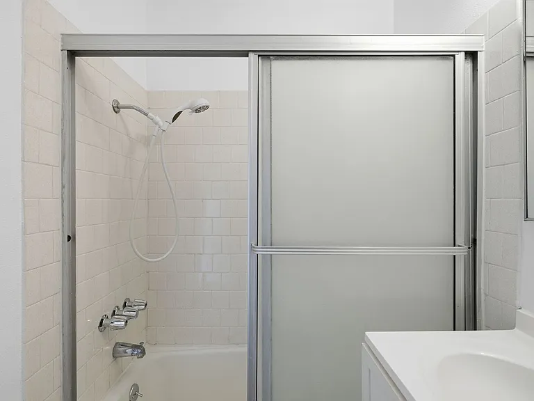 475 E Foothill Blvd — Photo 25