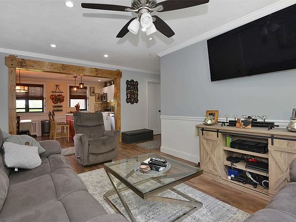 4th image of 244-11 61st Ave
