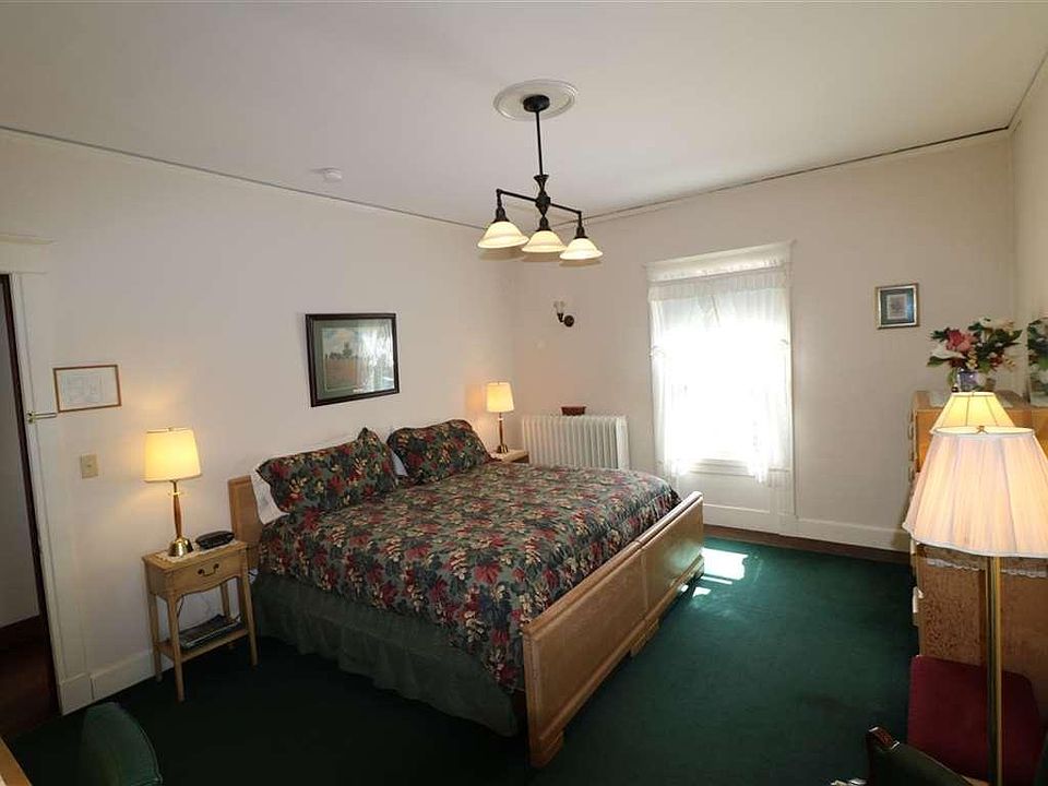 Large room with King size bed