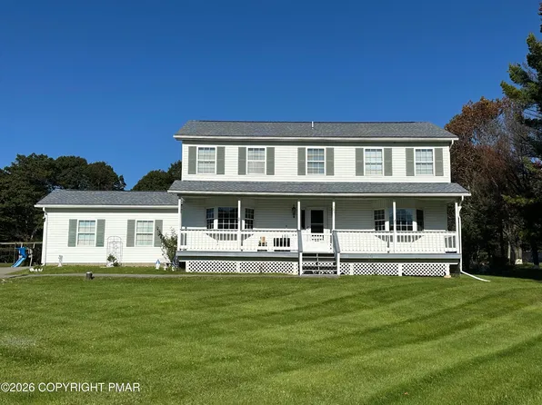 285 McNamara Ln, Tobyhanna, PA 18466