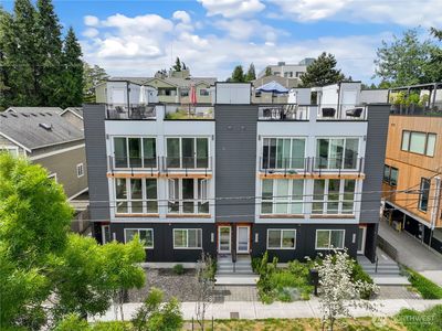 8817 Midvale Avenue N #D, Seattle, WA, 98103