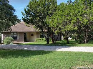 615 Lake Terrace Dr, Lakehills, TX 78063