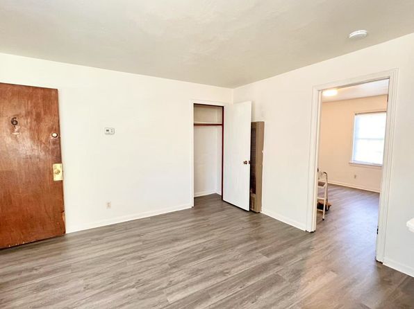 407 E Little Creek Rd APT 6