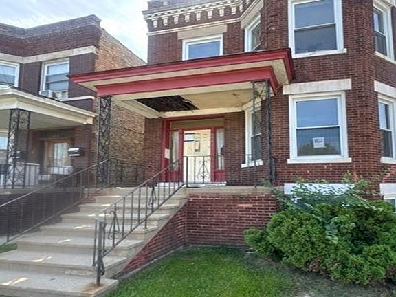 3rd image of 4847 W 23rd Pl