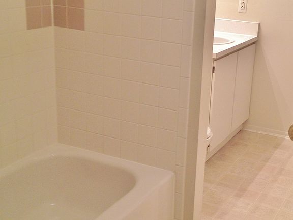 2nd image of 13361 Pineview Way APT 106