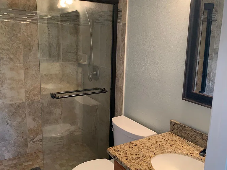 1443 Spring Valley Cmn — Photo 22