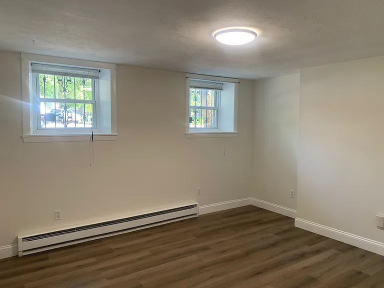 368 Main St #1 — Photo 3