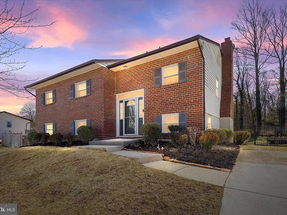 1st image of 251 Scotts Manor Dr