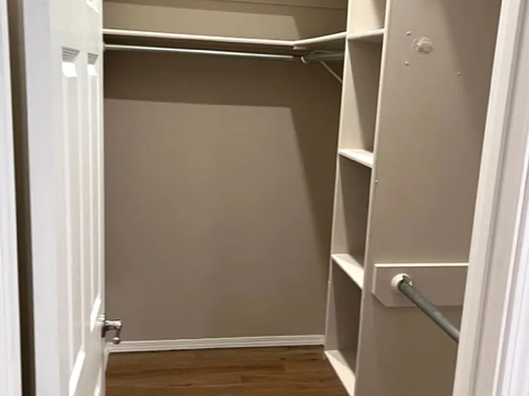 320 Sherrill Ln — Photo 18