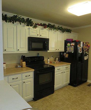 5th image of 2218 McBurney Dr