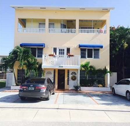 3rd image of 3009 Seville St APT 6