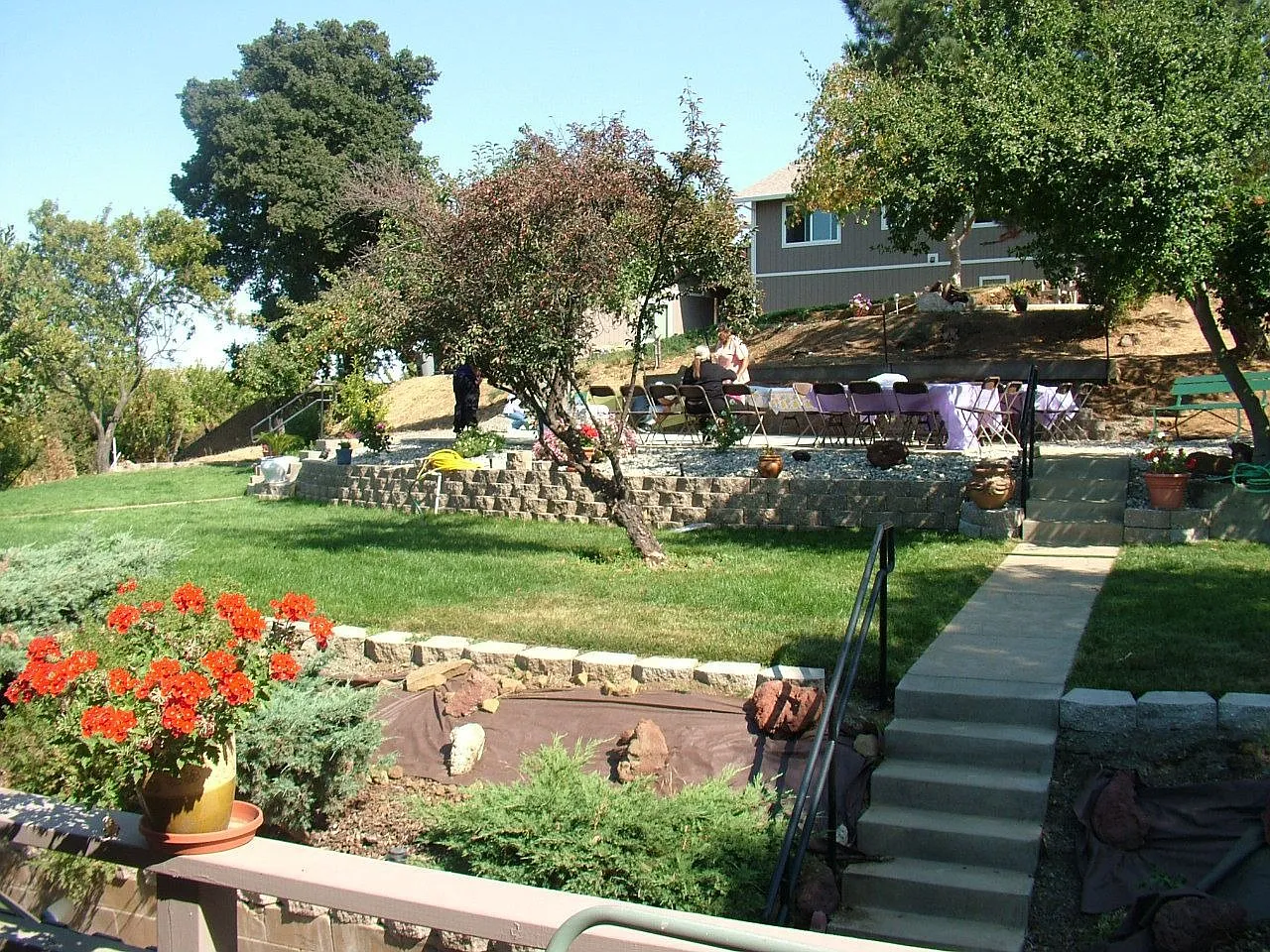 1113 Bush Ave photo 1
