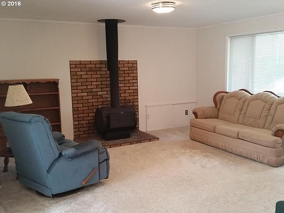 5th image of 4595 Alder Cove Rd