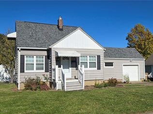 921 Lincoln Ave, Cuyahoga Falls, OH 44221