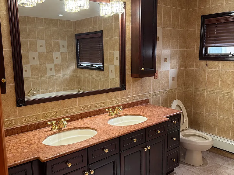 372 Naughton Ave #2 — Photo 6
