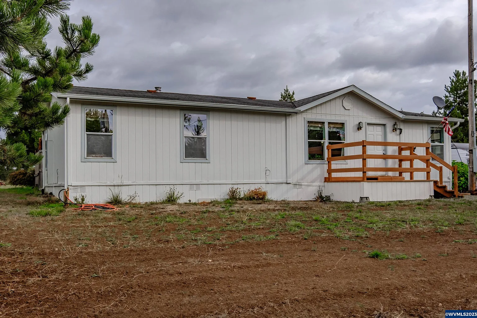 40239 Baptist Church Dr photo 1