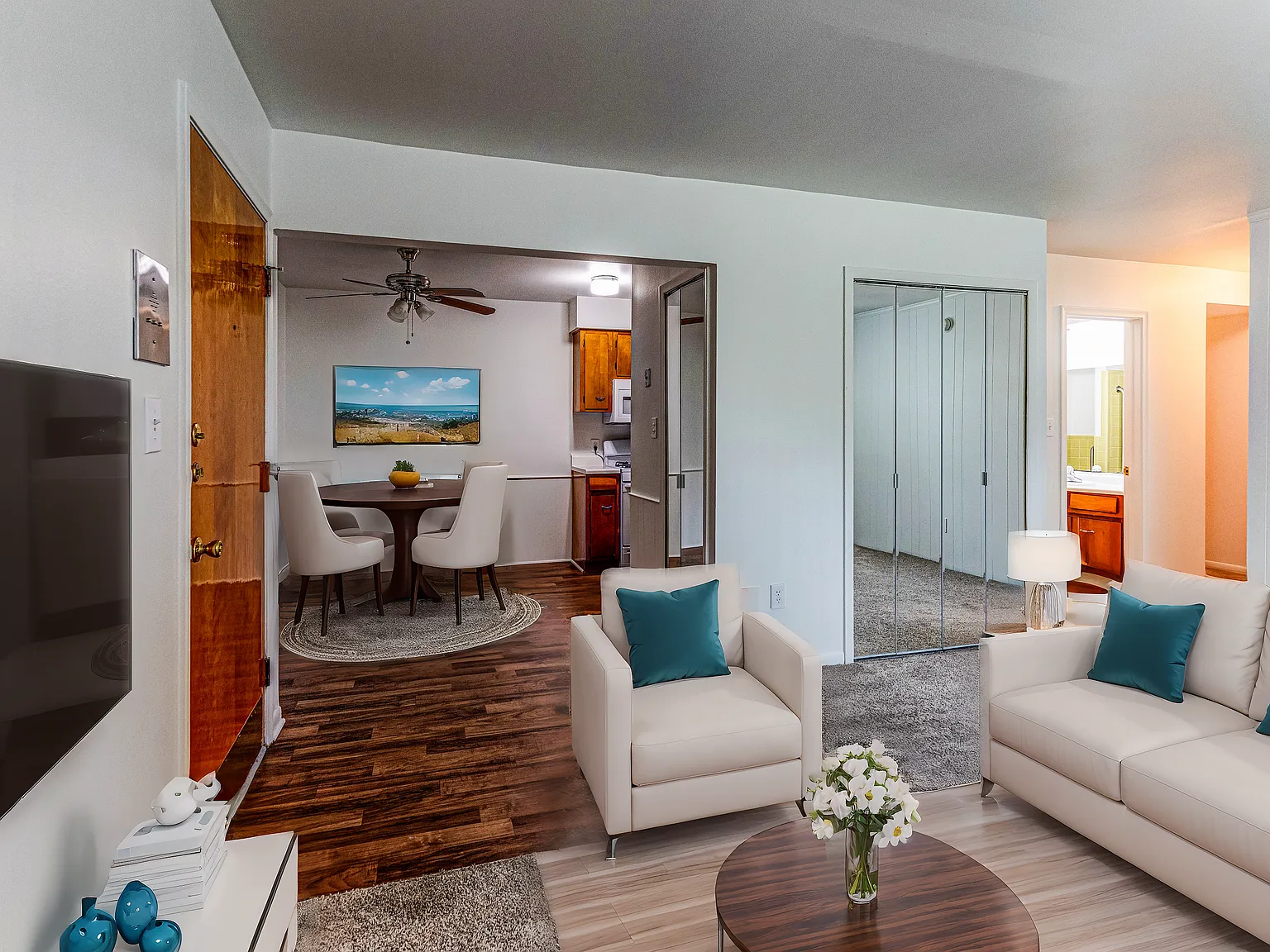 Somerset Manor East Apartments — Photo 1