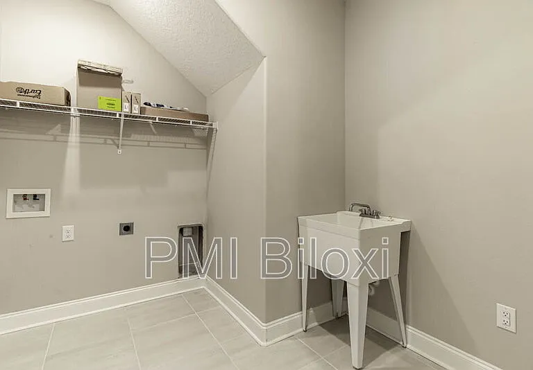16982 W Landon Green Dr — Photo 15
