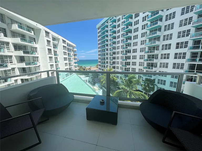 5151 Collins Ave #725 — Photo 12