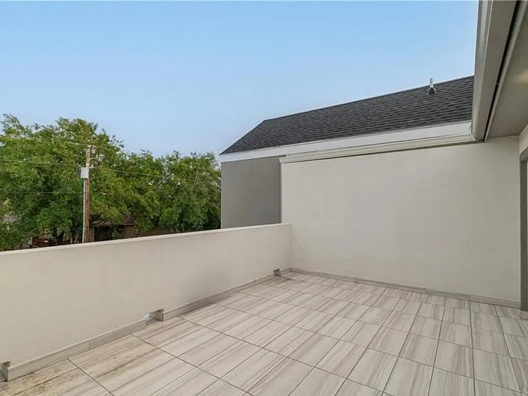 5517 N Crown Point — Photo 14