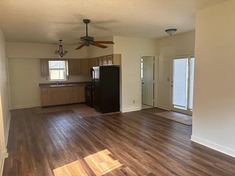 4301 Malcolm Ave — Photo 12