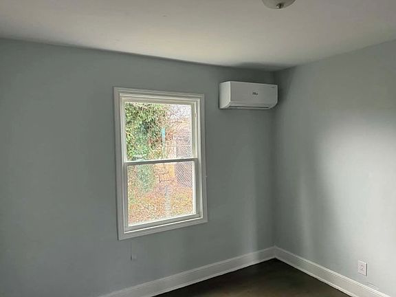 Unit Photo