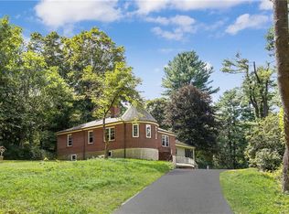 340 Salem Rd, Pound Ridge, NY 10576