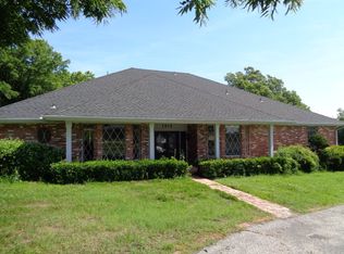 1414 Sunrise Ln, Ada, OK 74820