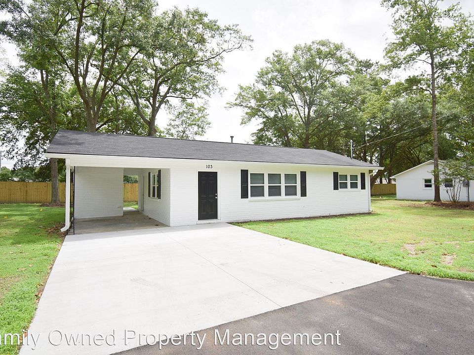 1st image of 101 Bradford Ct