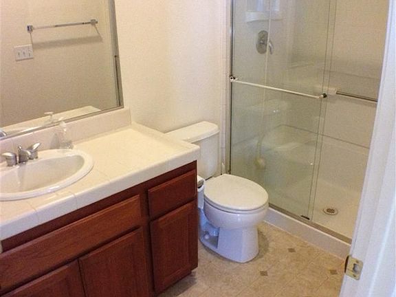4th image of 2748 Kalamer Way
