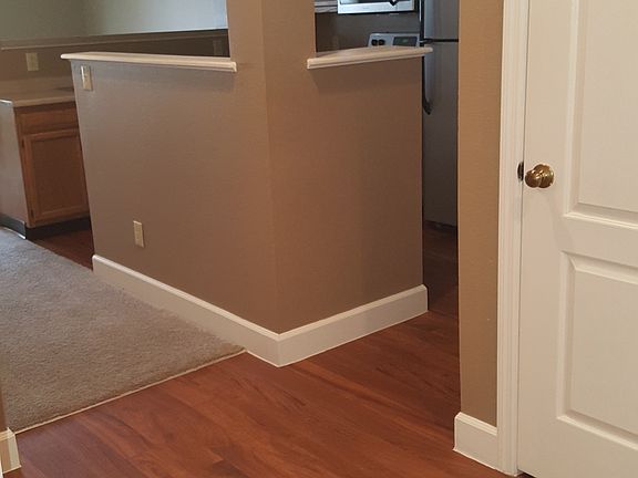 3rd image of 2486 Edgewater Dr APT 2
