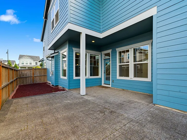 3485 SE Birchleaf St — Photo 30